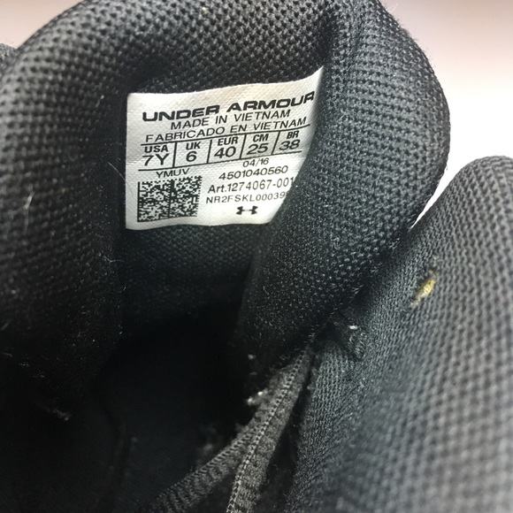 Under Armour kids sneakers 👟 7 - Picture 7 of 8